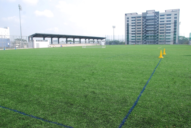 Village Camps International Summer Camp VDC Singapore 2017-07-28 https://www.villagecamps.com/journals_admin/images/1221-1372-Football field.jpg